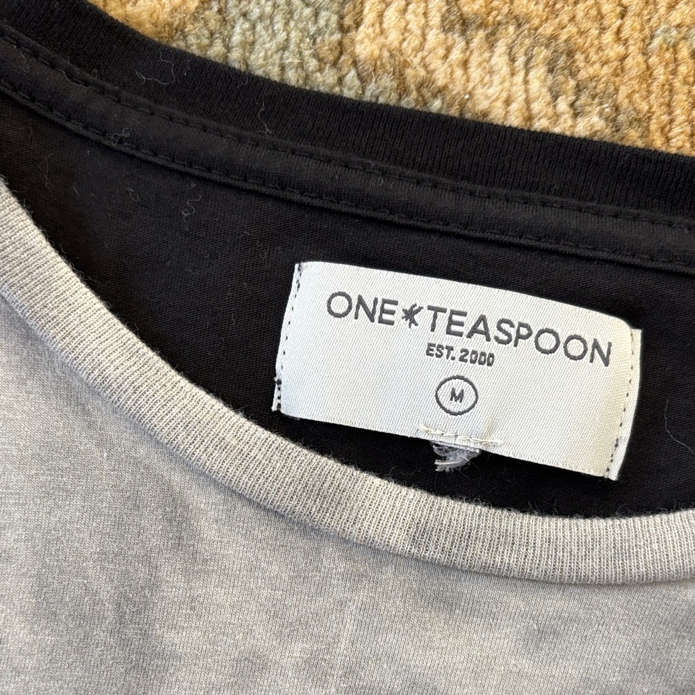 One Teaspoon Black and White Heart Tie-Dye Tee - Picture 5 of 6